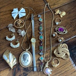 Large lot of vintage/antique jewelry rings, watch